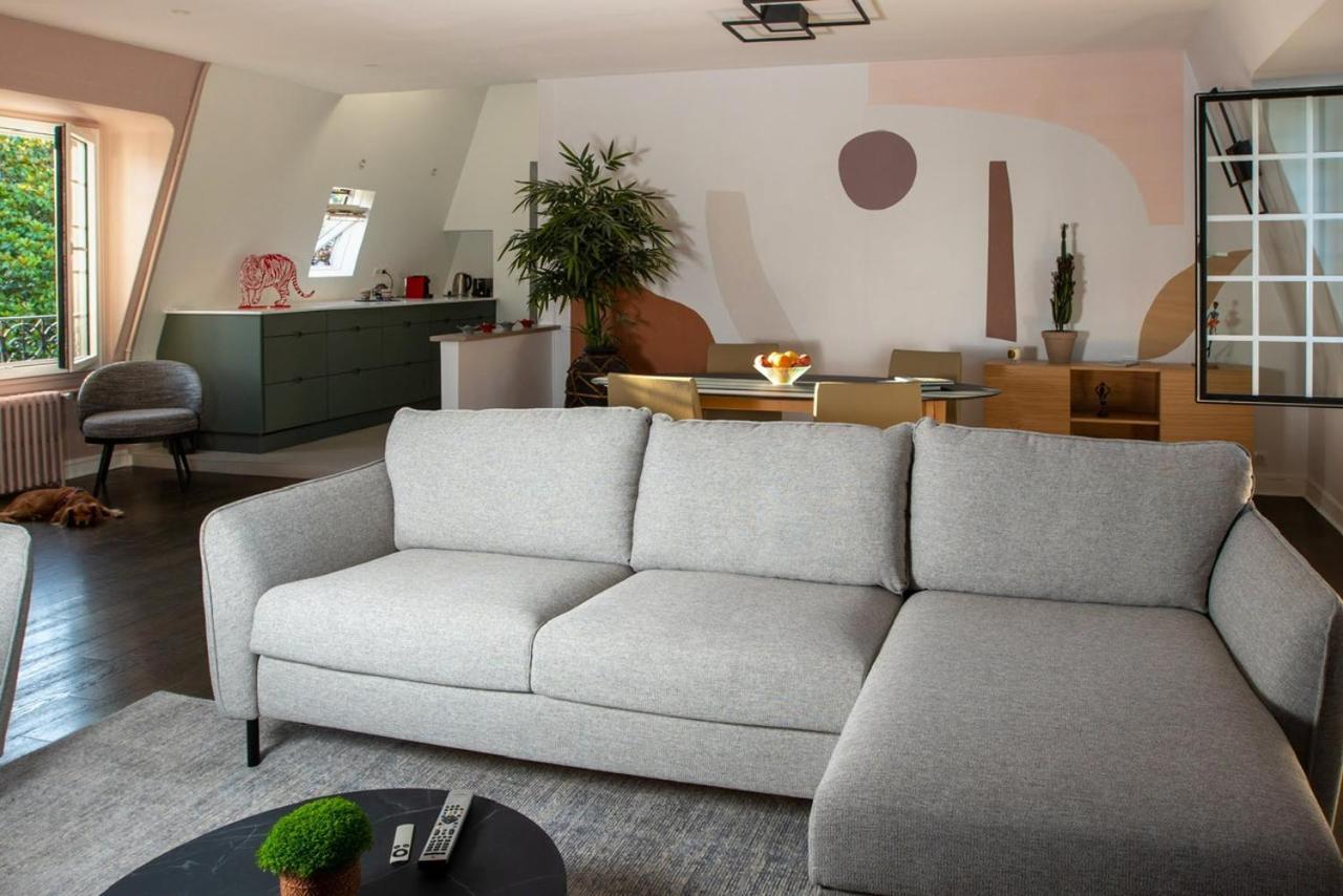 Appartement De 100M2 Dans Un Parc A 20 Mn Du Centre De Paris Garches Luaran gambar